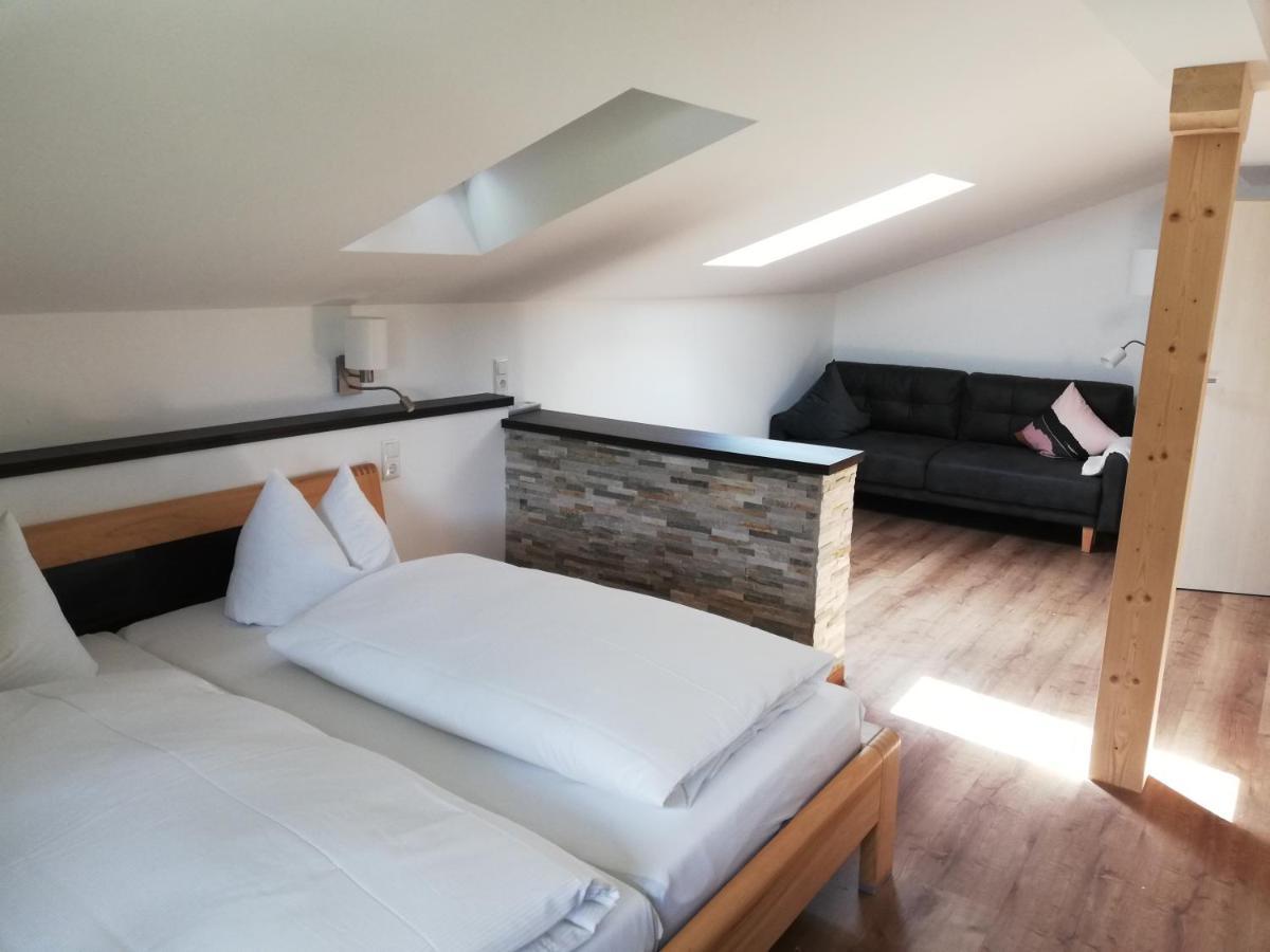 Ferienwohnung Auszeit Schoenau Am Koenigssee エクステリア 写真