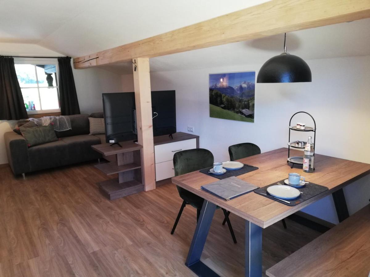 Ferienwohnung Auszeit Schoenau Am Koenigssee エクステリア 写真